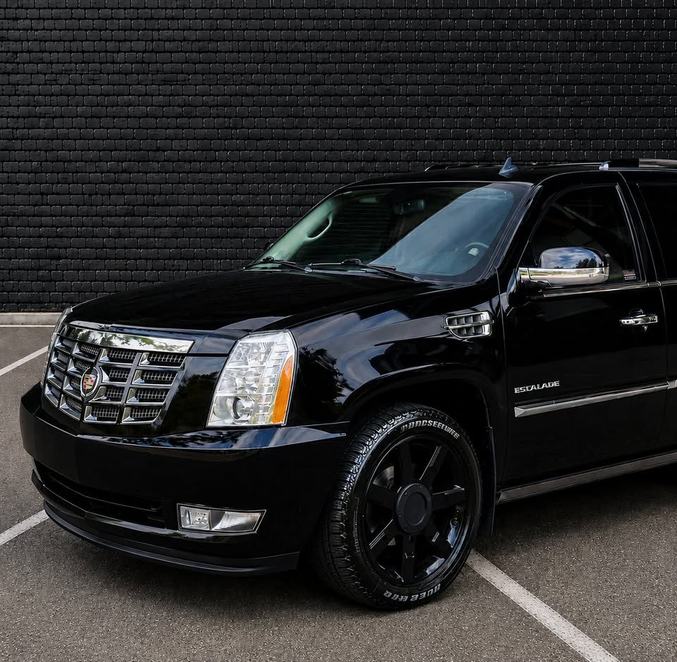 Black 2011 Cadillac Escalade SUV / Crossover All-Wheel Drive Automatic