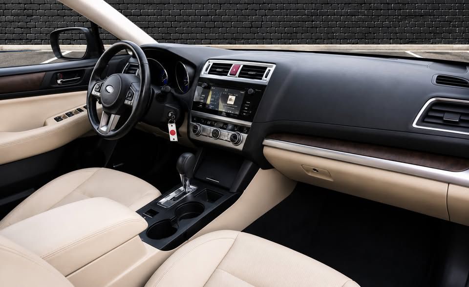 Photo 12 of this SUBARU OUTBACK