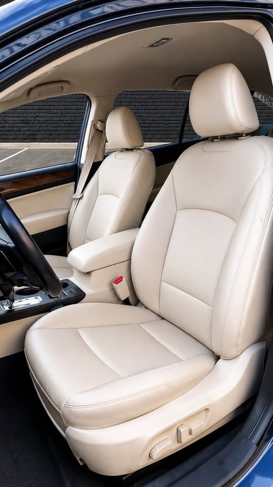 Photo 10 of this SUBARU OUTBACK