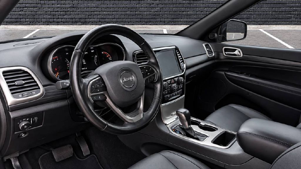 Photo 10 of this JEEP GRAND CHEROKEE