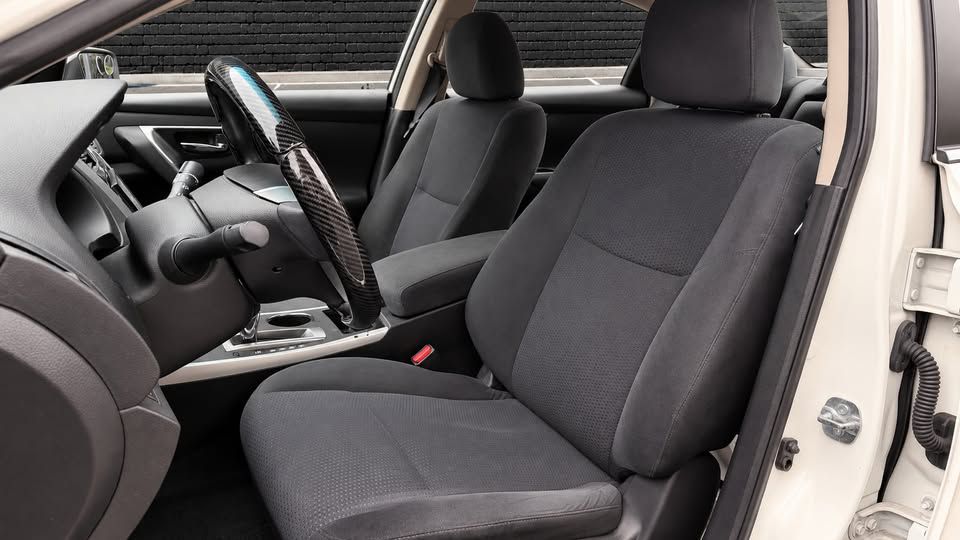 Photo 11 of this NISSAN ALTIMA S