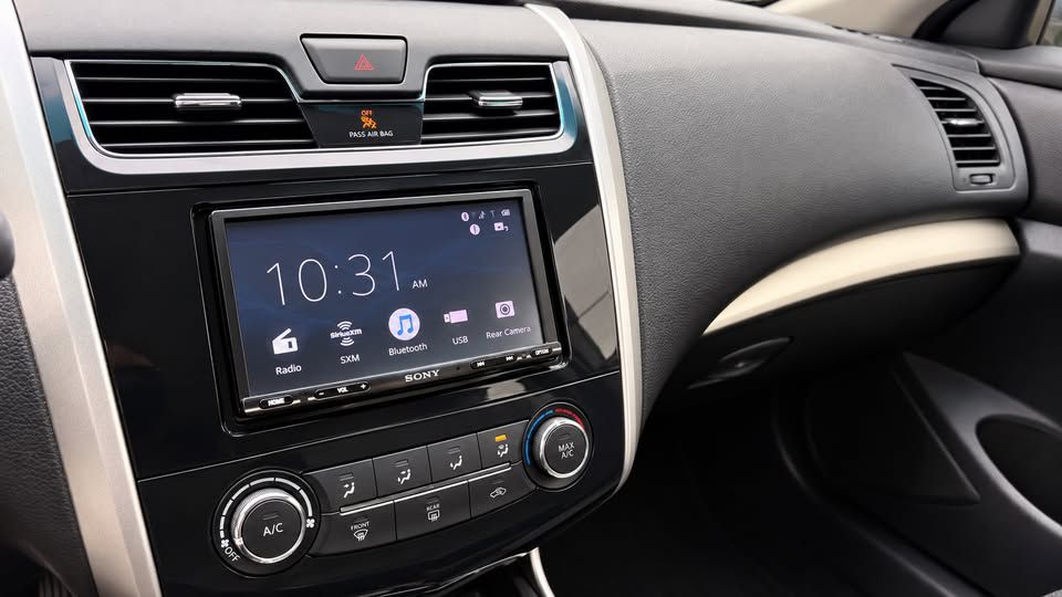 Photo 17 of this NISSAN ALTIMA S