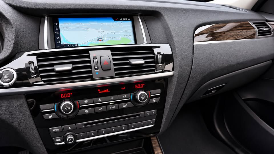 Photo 15 of this BMW X3