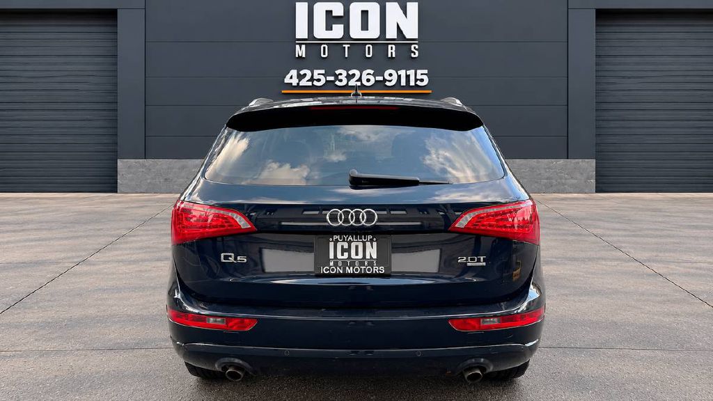 Photo 8 of this AUDI Q5