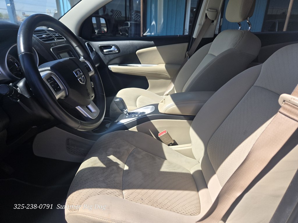 Photo 7 of this DODGE JOURNEY