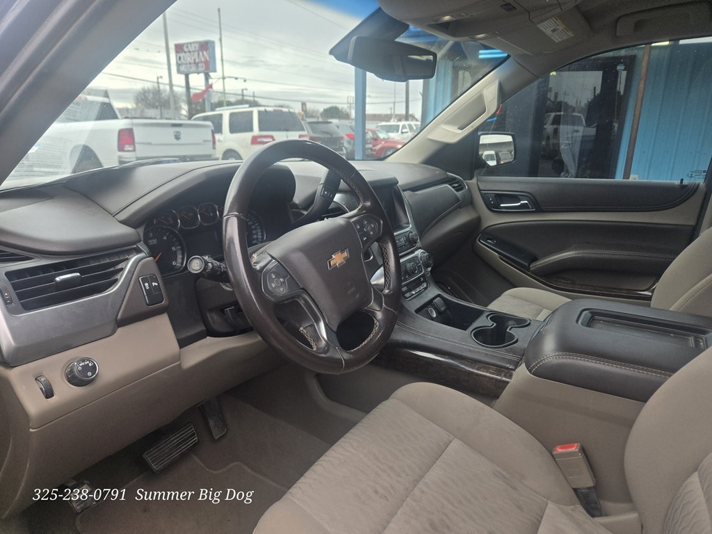 Photo 7 of this CHEVROLET SUBURBAN