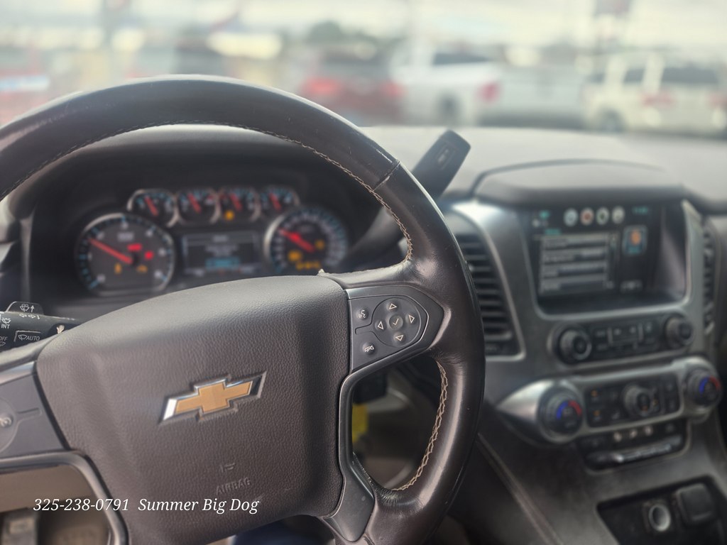 Photo 9 of this CHEVROLET SUBURBAN