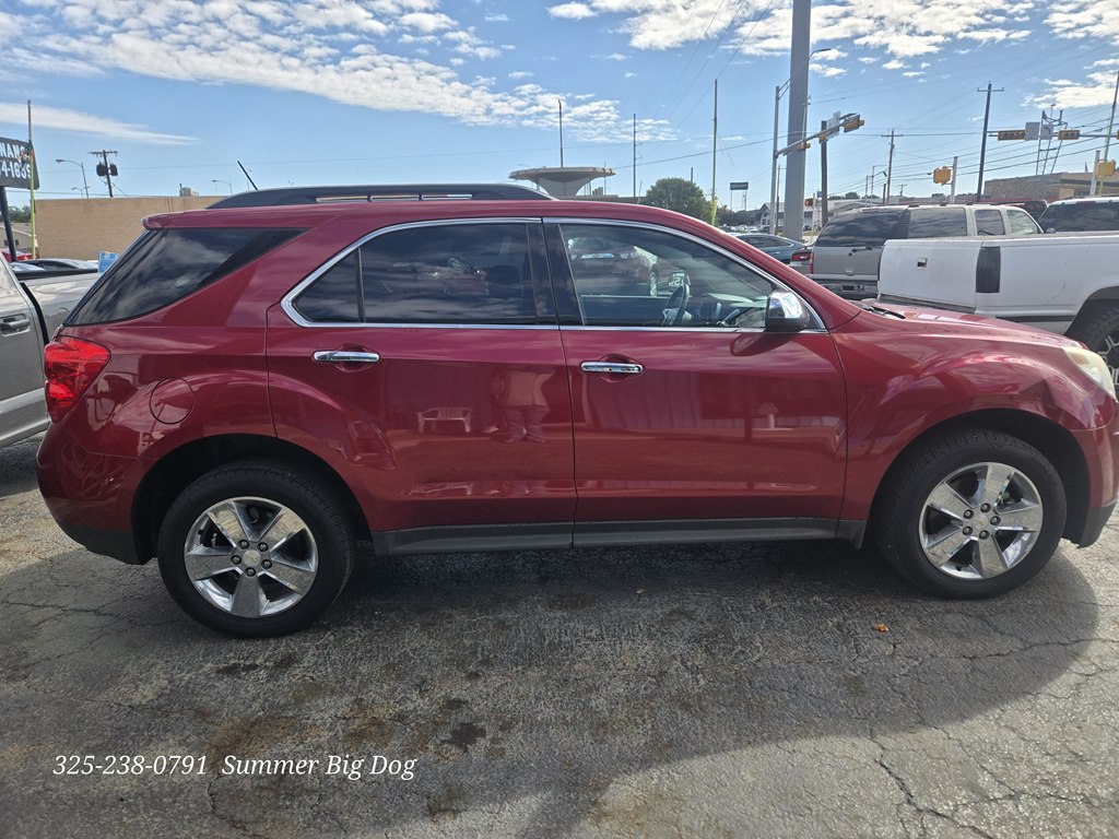 Photo 6 of this CHEVROLET EQUINOX