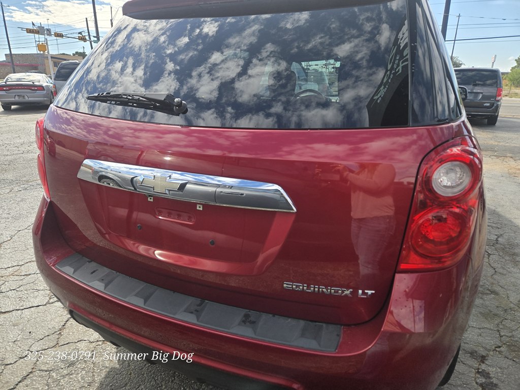 Photo 7 of this CHEVROLET EQUINOX