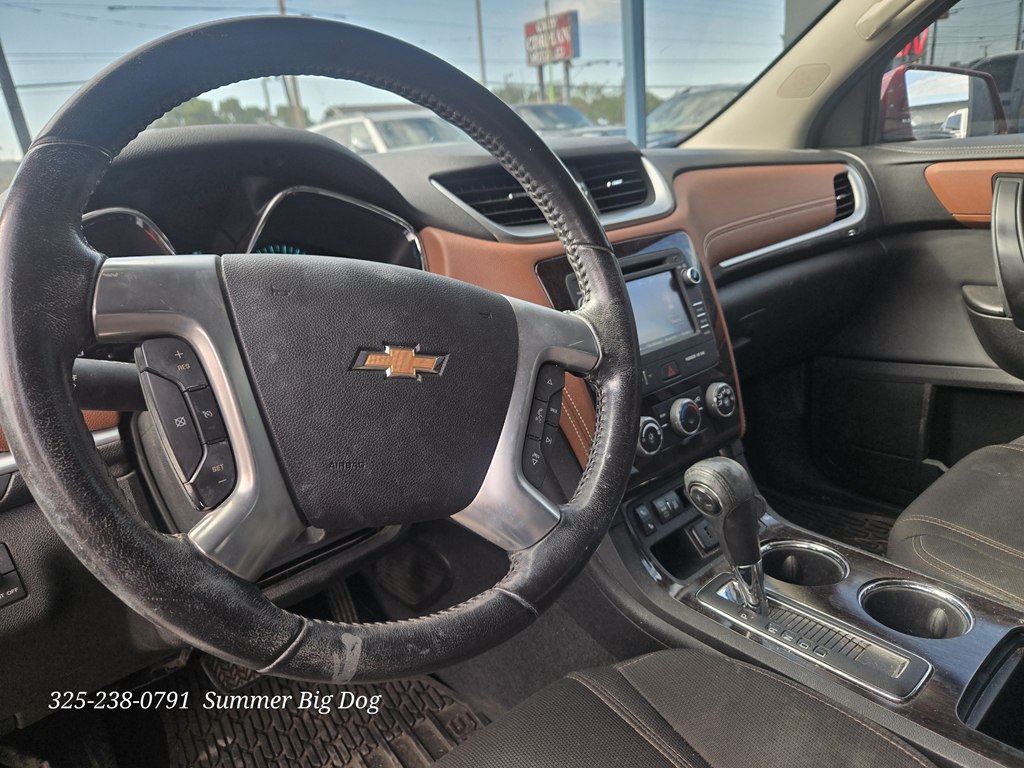 Photo 9 of this CHEVROLET TRAVERSE