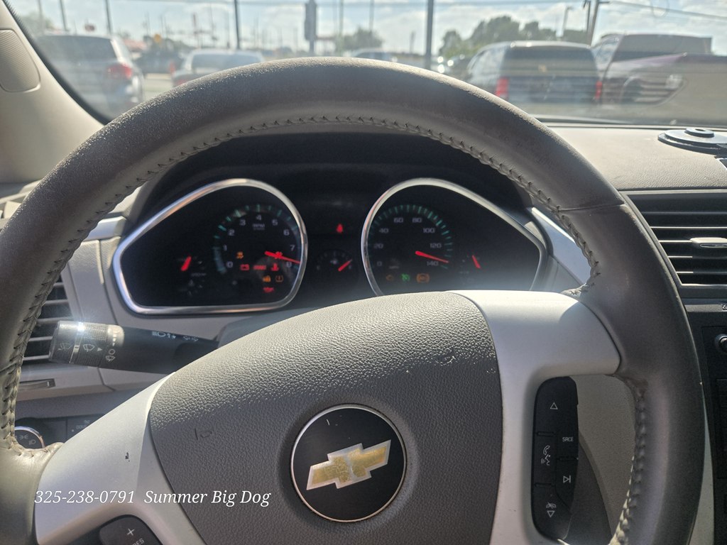 Photo 10 of this CHEVROLET TRAVERSE