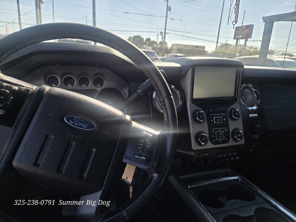 Photo 11 of this FORD F-350 SUPER DUT