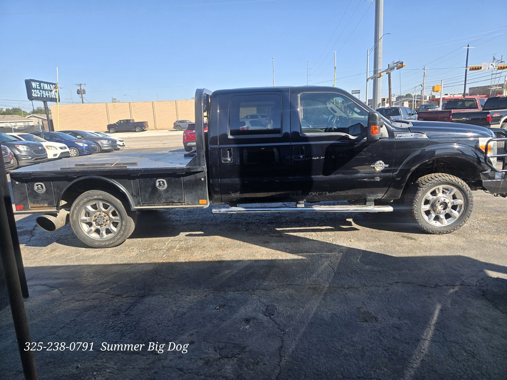 Photo 7 of this FORD F-350 SUPER DUT