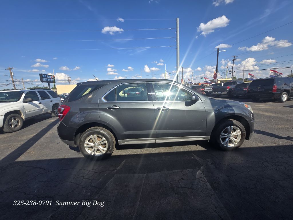 Photo 5 of this CHEVROLET EQUINOX