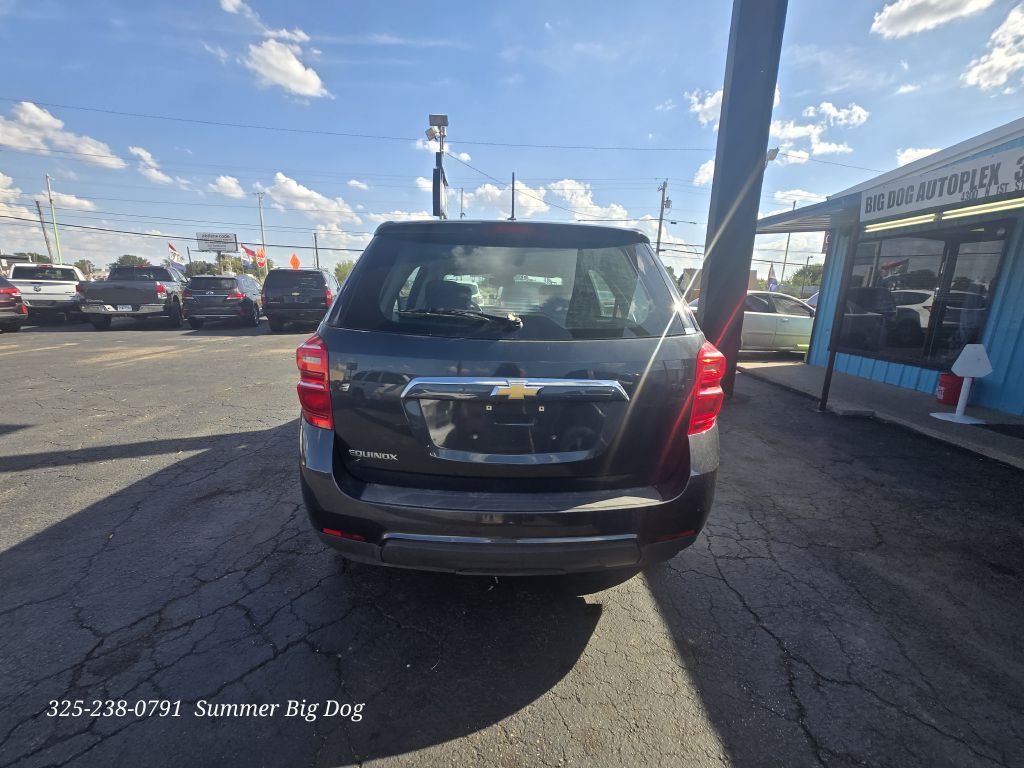 Photo 6 of this CHEVROLET EQUINOX