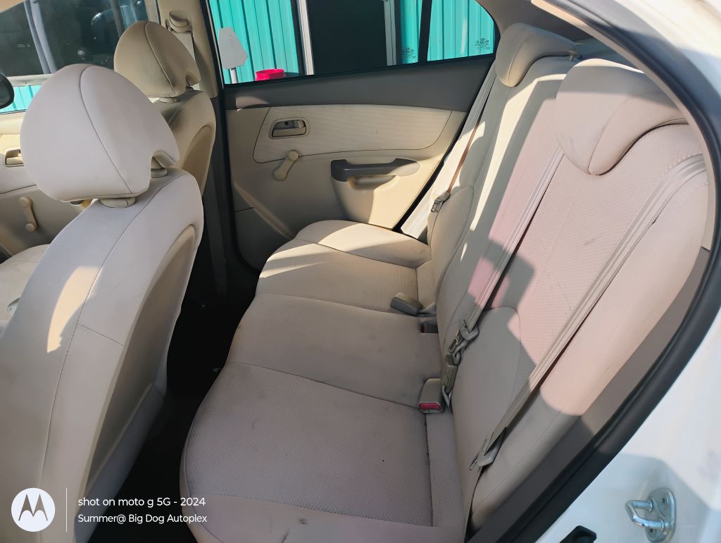 Photo 11 of this KIA RIO