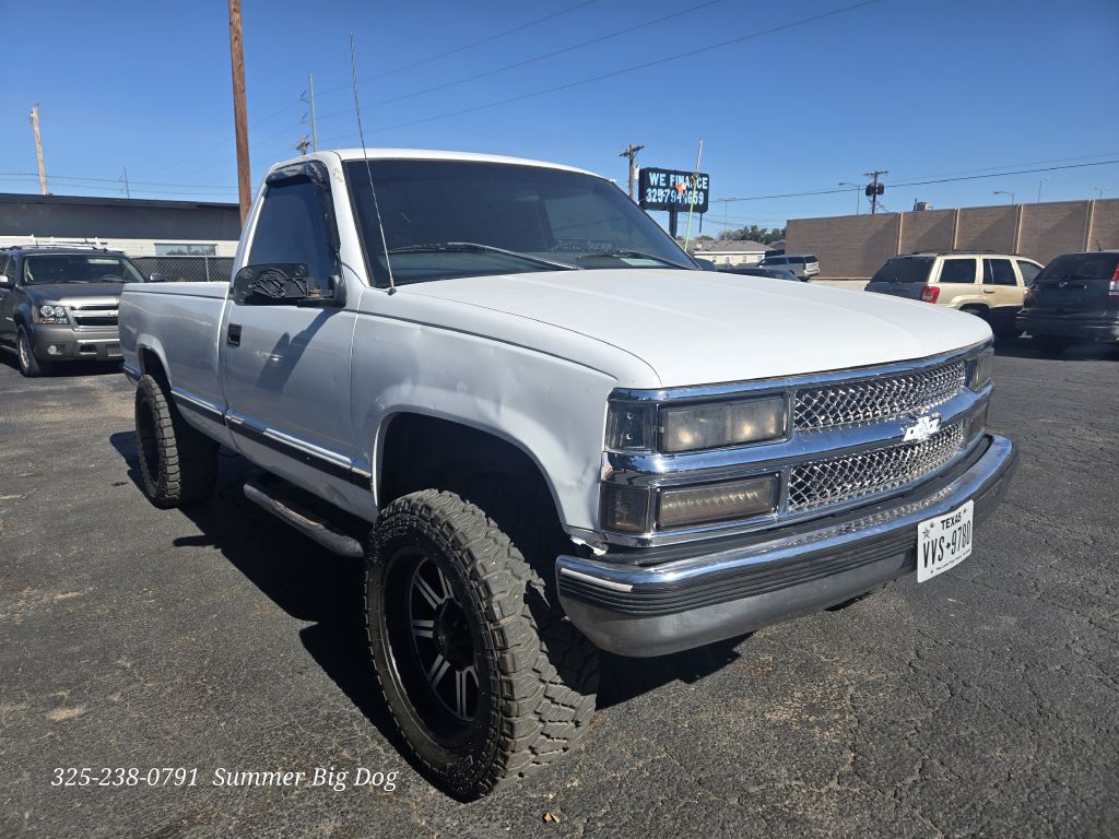 Photo 4 of this CHEVROLET C/K 1500 SERIES
