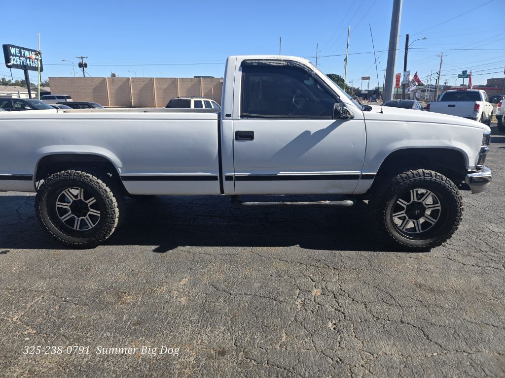 Photo 5 of this CHEVROLET C/K 1500 SERIES