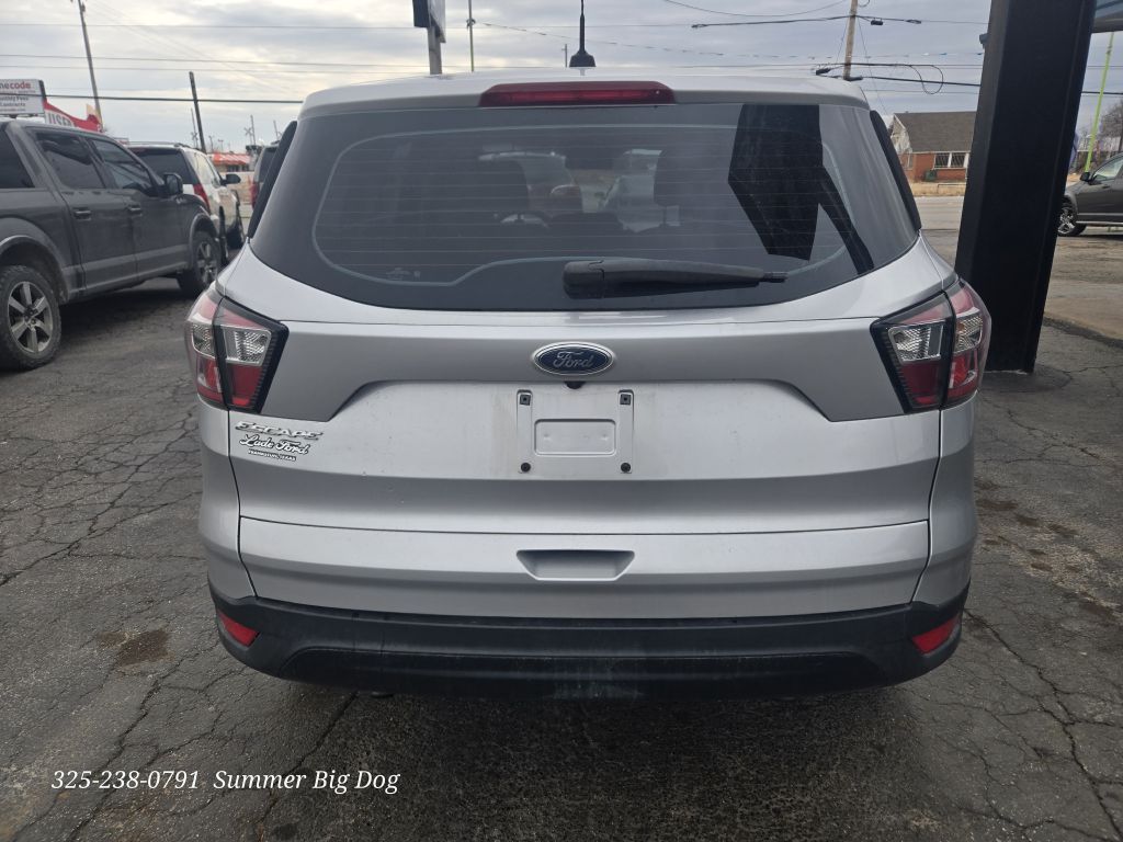 Photo 6 of this FORD ESCAPE