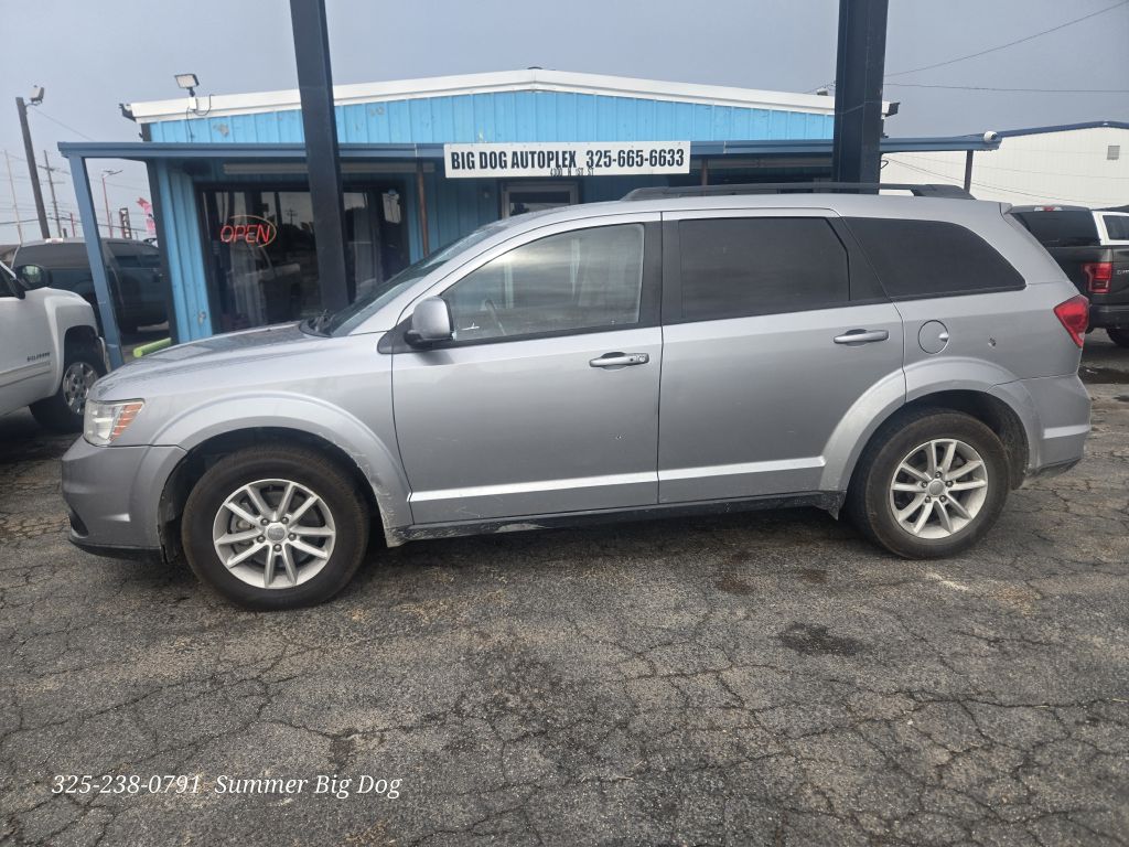 Photo 2 of this DODGE JOURNEY
