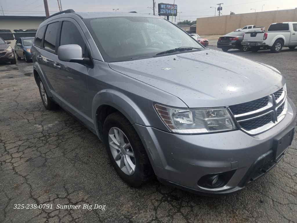 Photo 4 of this DODGE JOURNEY