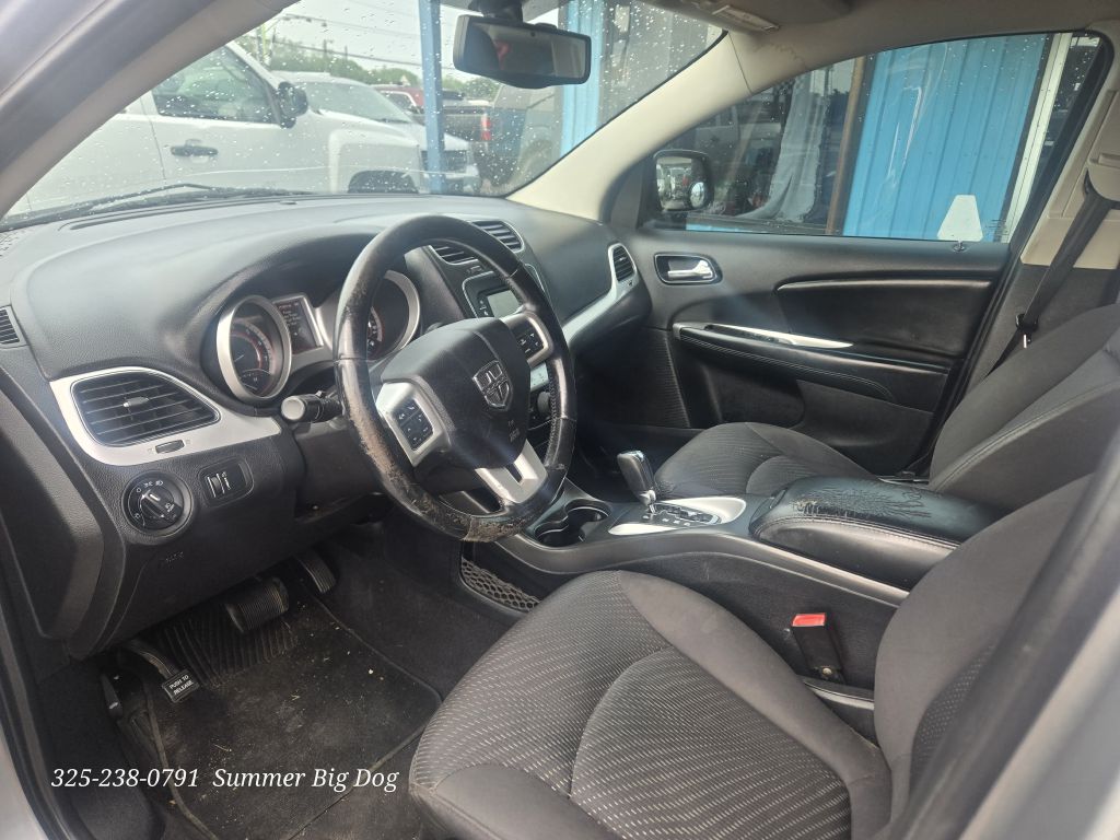 Photo 7 of this DODGE JOURNEY