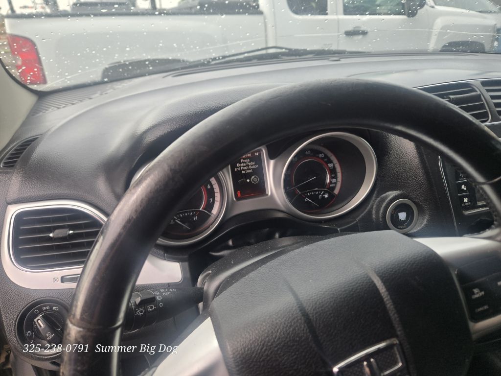 Photo 8 of this DODGE JOURNEY