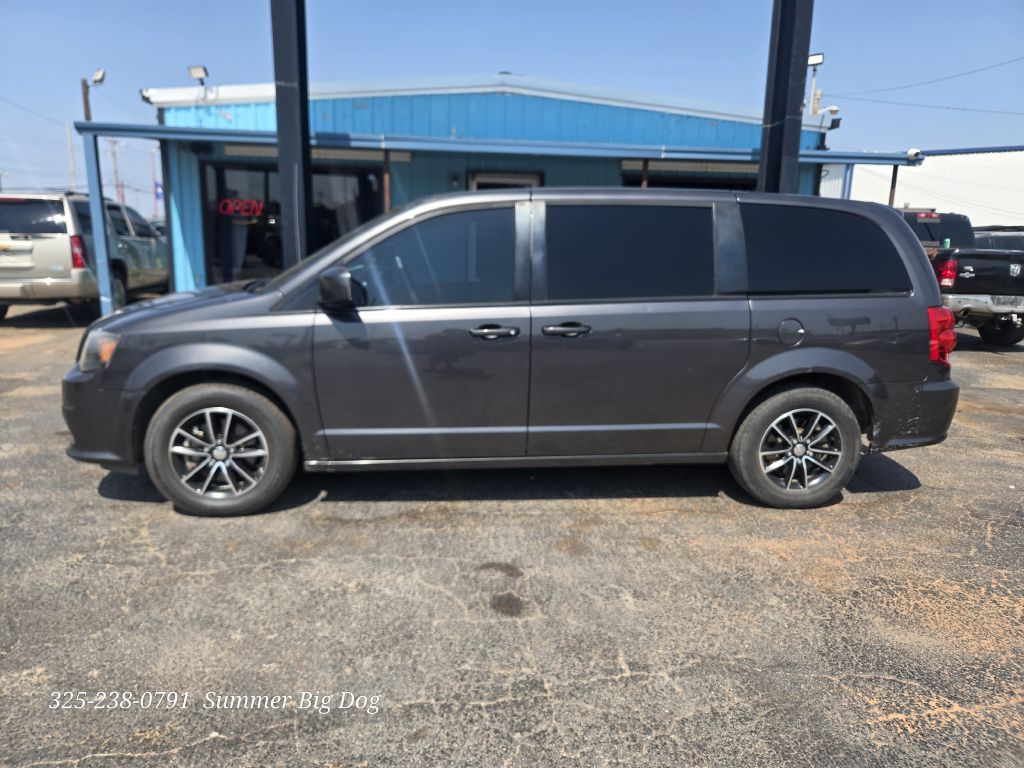 Photo 2 of this DODGE GRAND CARAVAN