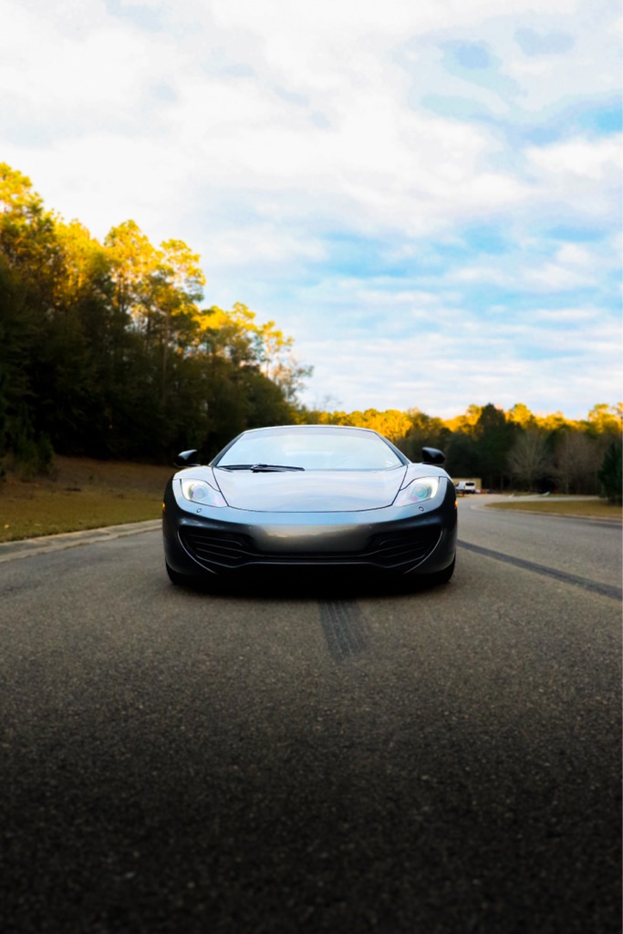 Photo 5 of this MCLAREN MP4-12C SPIDER