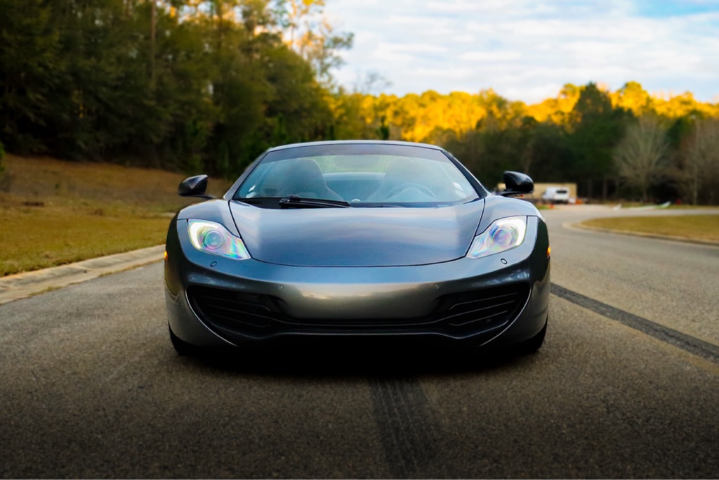 Photo 3 of this MCLAREN MP4-12C SPIDER