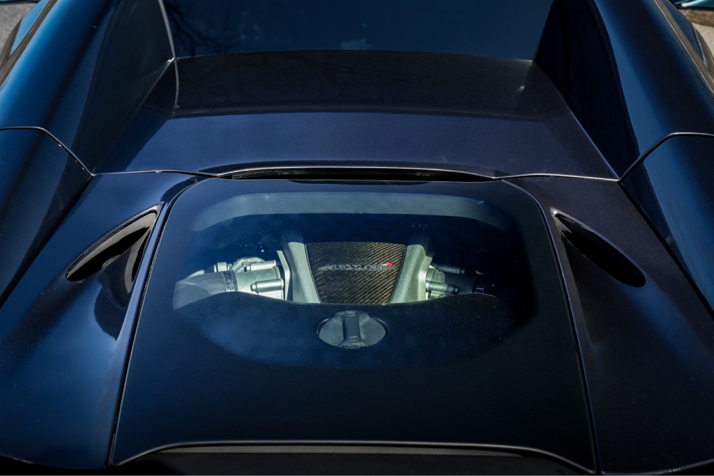 Photo 28 of this MCLAREN MP4-12C SPIDER