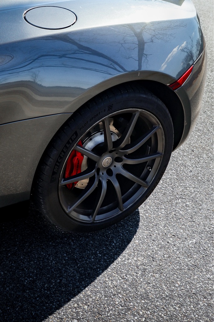 Photo 19 of this MCLAREN MP4-12C SPIDER