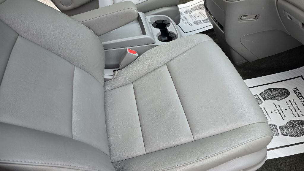 Photo 25 of this HONDA ODYSSEY