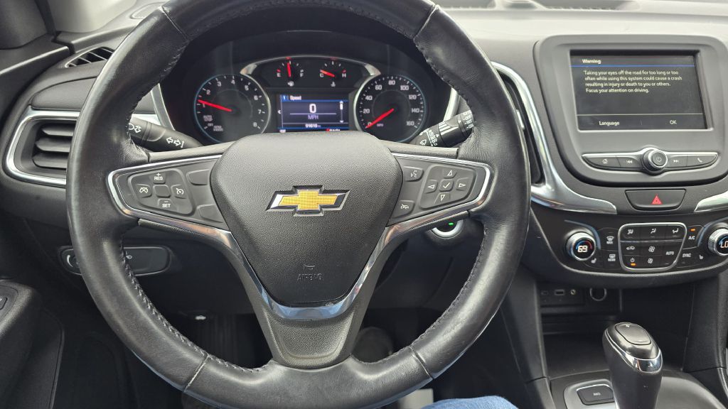 Photo 9 of this CHEVROLET EQUINOX