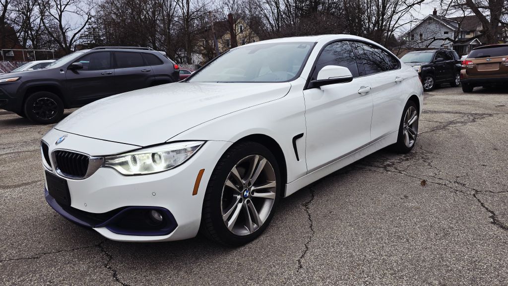 Photo 2 of this BMW 4 SERIES