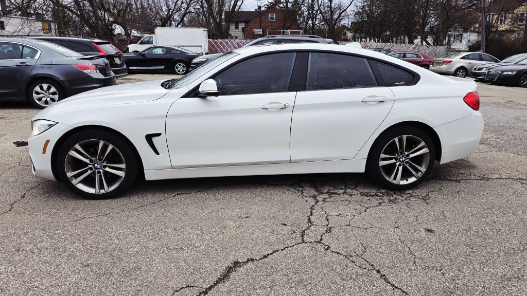 Photo 3 of this BMW 4 SERIES