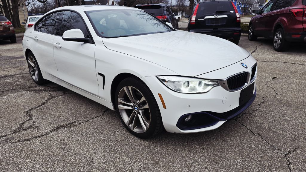 Photo 8 of this BMW 4 SERIES