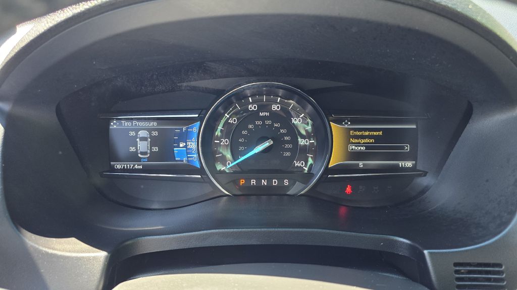 Photo 9 of this FORD EXPLORER