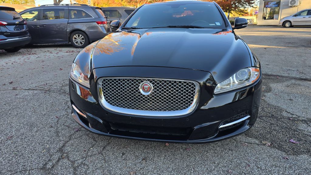 2015 JAGUAR XJ