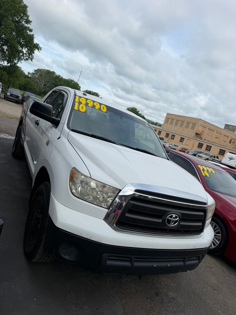 White 2010 Toyota Tundra Tundra-Grade Double Cab 4.6L 4WD Pickup Truck Four-Wheel Drive Automatic