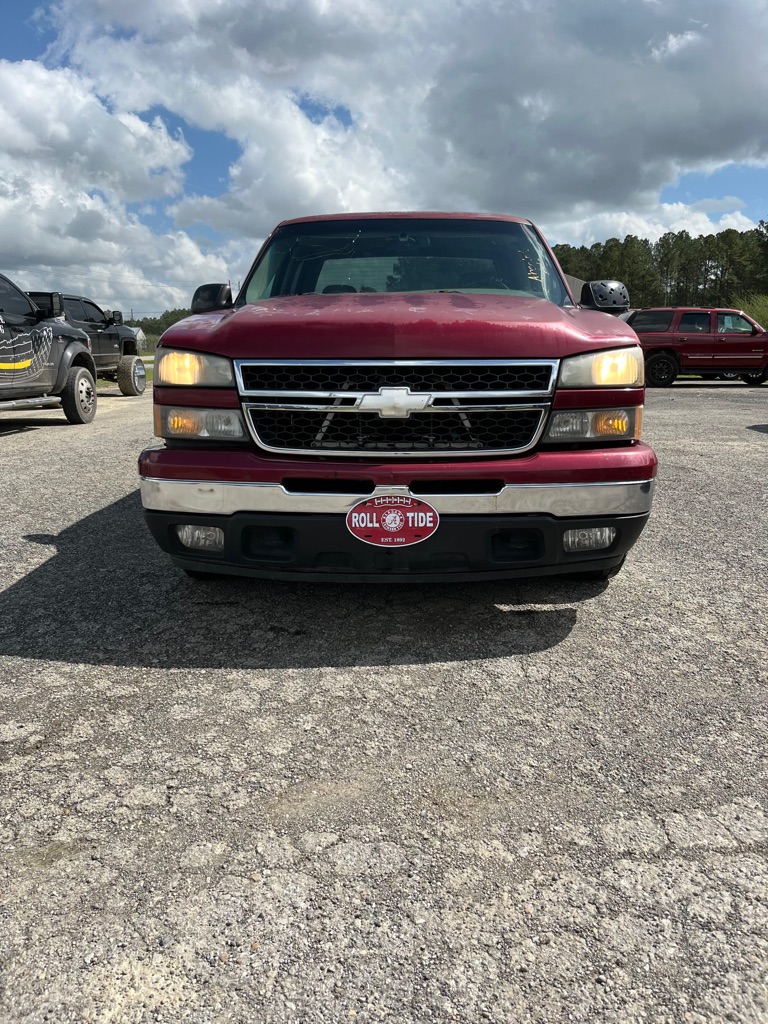 2006 Chevrolet Silverado 1500 LS2 Crew Cab's photo