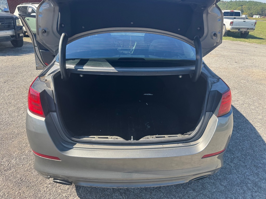 Photo 12 of this KIA OPTIMA