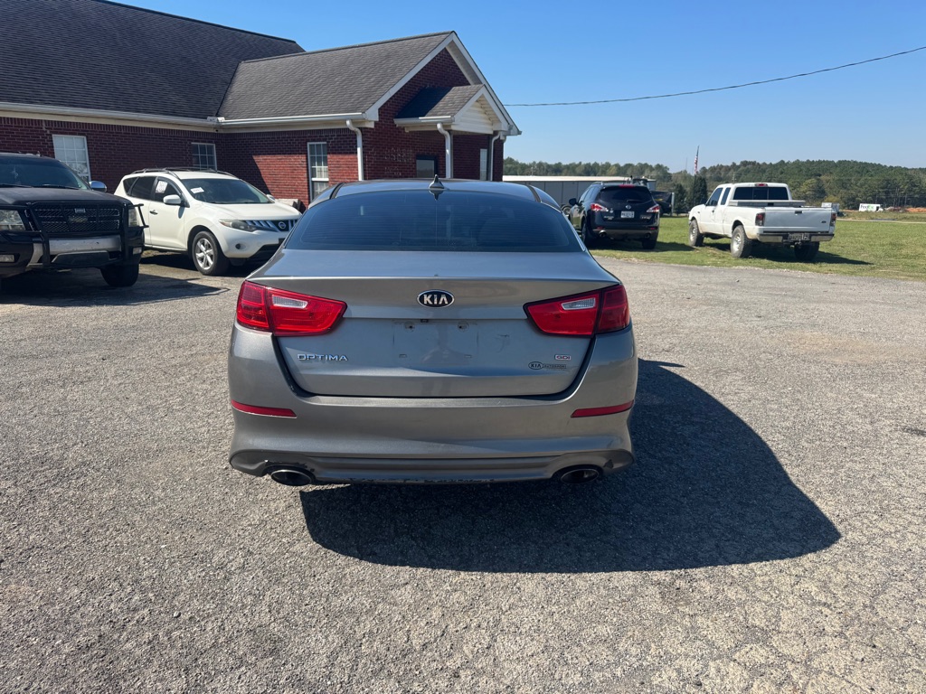 Photo 5 of this KIA OPTIMA
