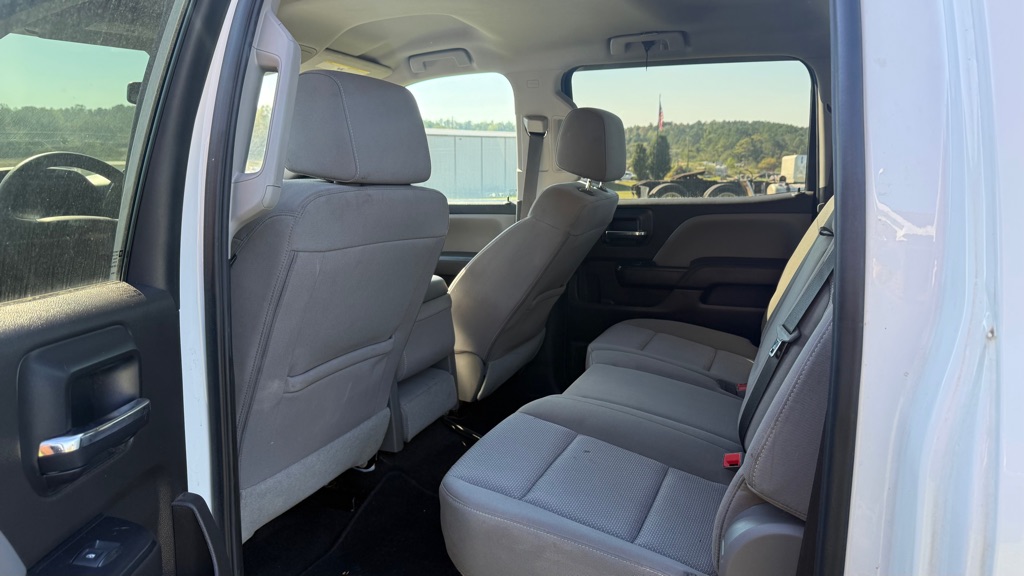 Photo 9 of this CHEVROLET SILVERADO 1500