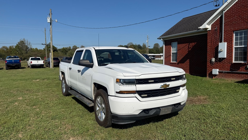 Photo 2 of this CHEVROLET SILVERADO 1500