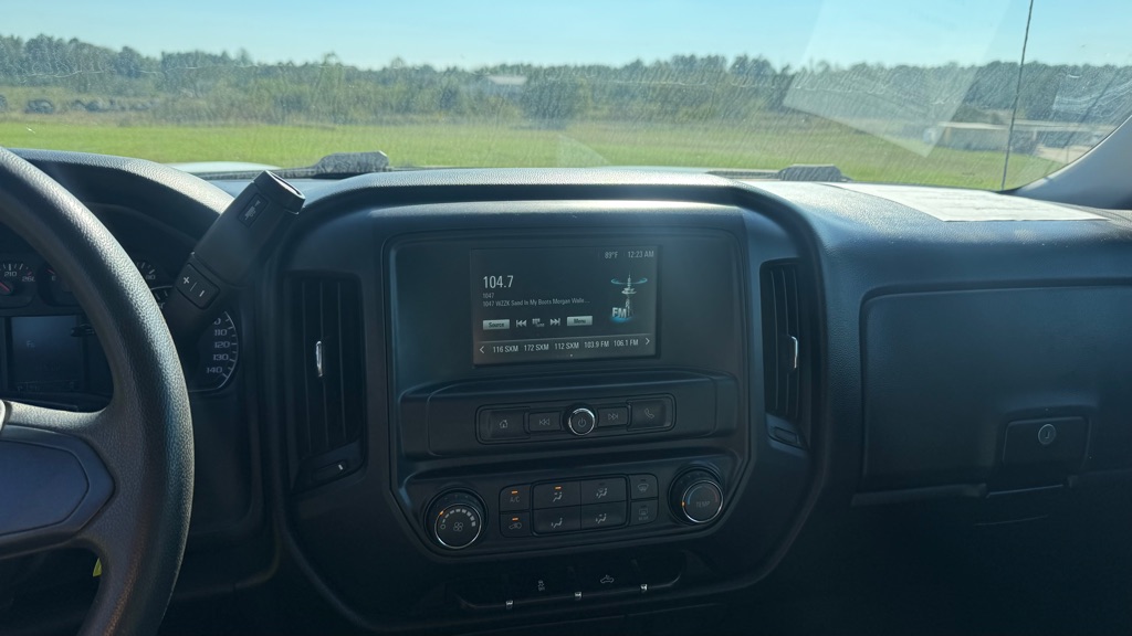 Photo 7 of this CHEVROLET SILVERADO 1500