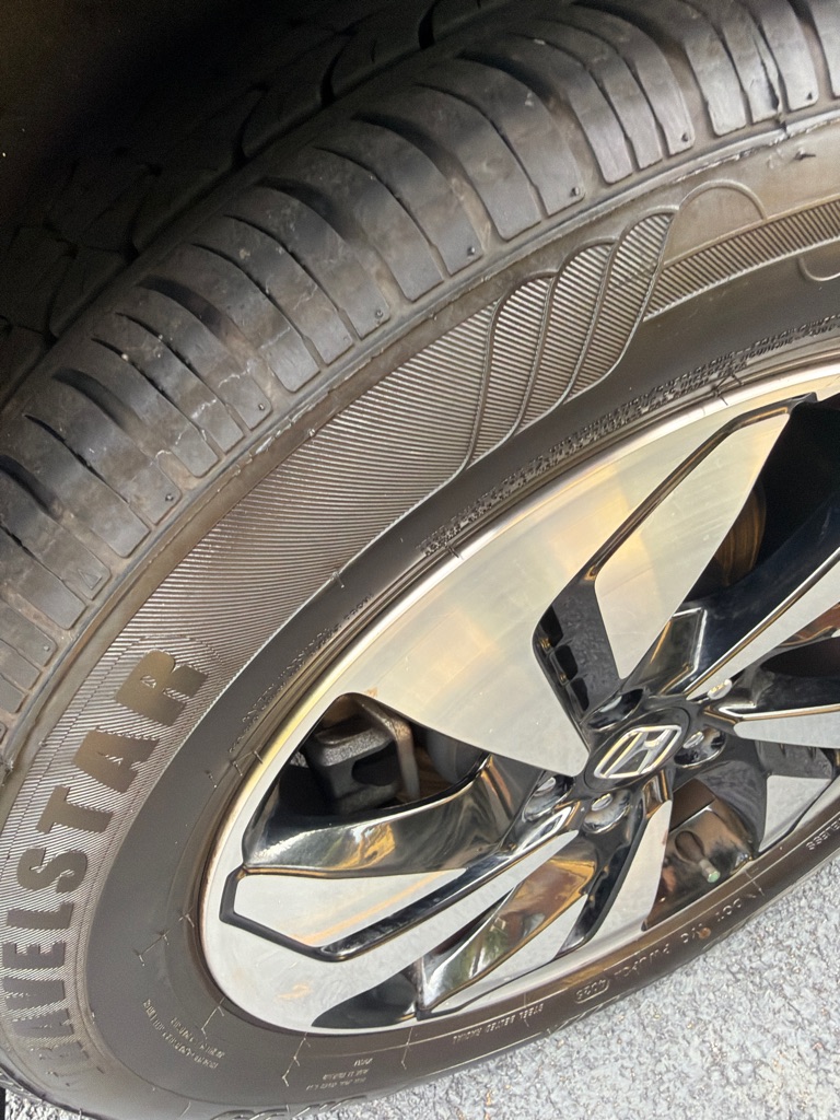 Photo 9 of this HONDA CR-V