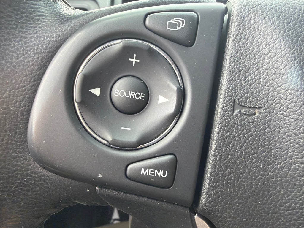 Photo 31 of this HONDA CR-V
