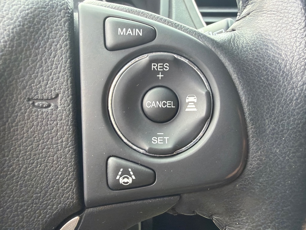 Photo 30 of this HONDA CR-V
