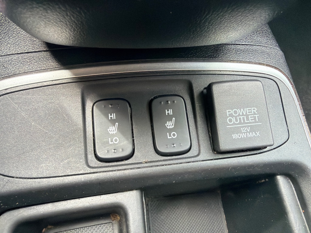 Photo 27 of this HONDA CR-V